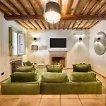 Domus Luxury Gianicolo * Rzym